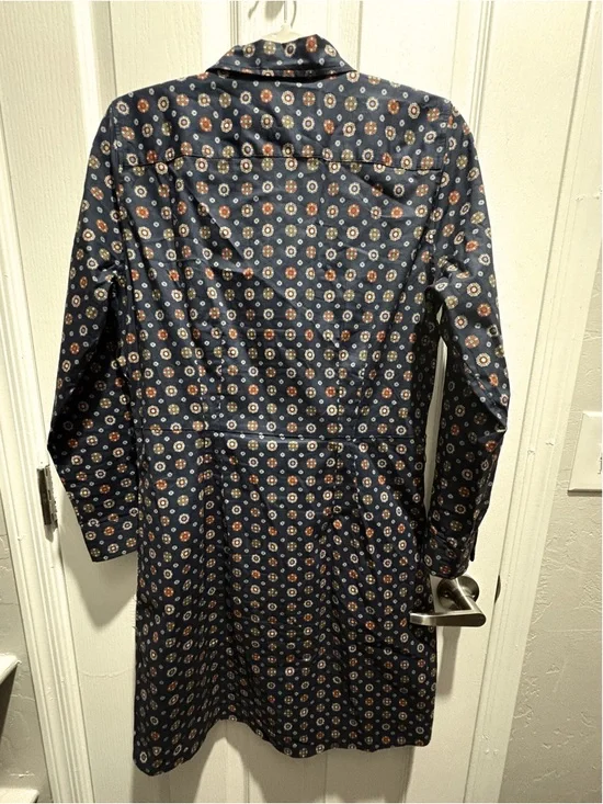 UNTUCKit "Sydney" Navy Stretch Cotton Shirtdress Sz 8 Like NEW - Picture 7 of 13